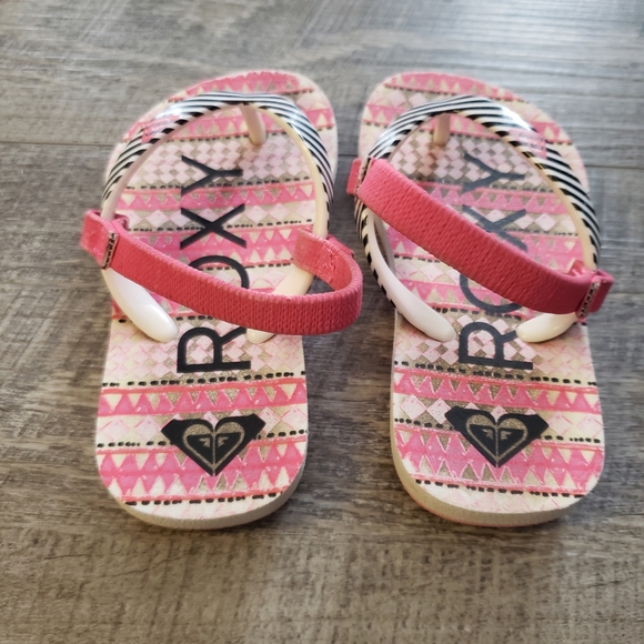 Roxy Toddler Sandals Sz 5/6 - Picture 2 of 4